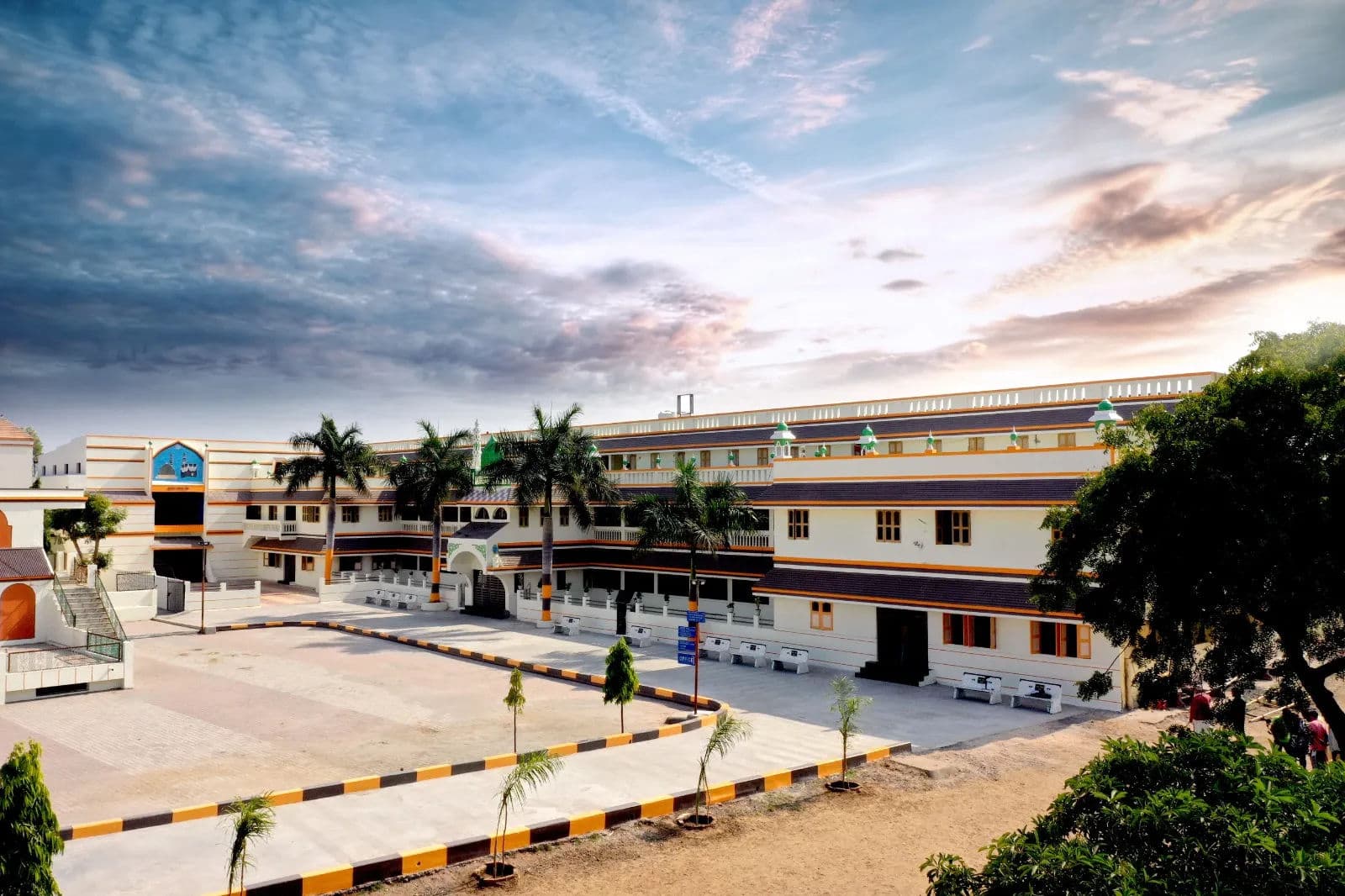 Sabri High School (Gujarati Medium) building